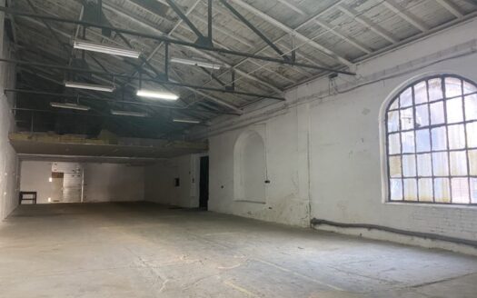 Hala 460 m2